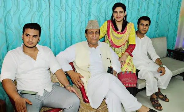 आज़म खान की बड़ी बहू सिदरा अदीब कौन हैं? कहां हैं लुप्त? ससुर फिर गए जेल, पति-सास जमानत पर बाहर — रामपुर की सबसे बड़ी राजनीतिक पहेली